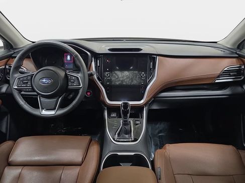 Used 2024 Subaru Outback Touring AWD/4WD image 10