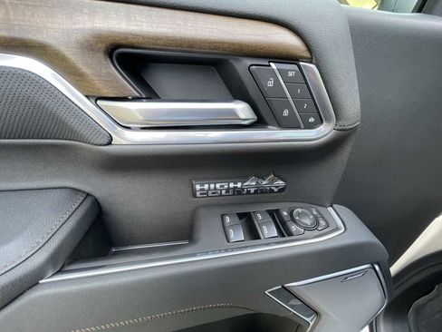 Used 2026 Chevrolet Silverado 1500 High Country image 23
