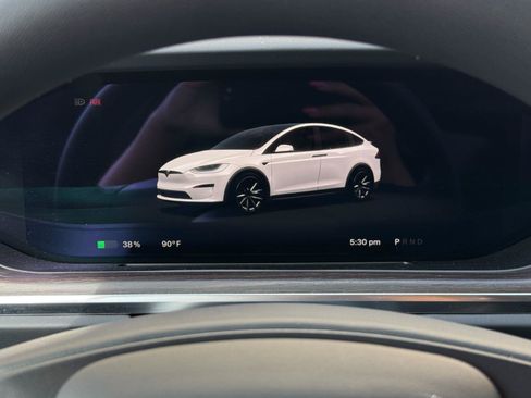 Used 2023 Tesla Model X AWD/4WD image 17