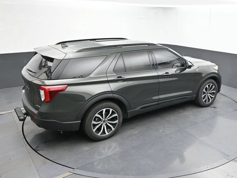 Used 2024 Ford Explorer ST-Line w/ Class IV Trailer Tow Package AWD/4WD image 40