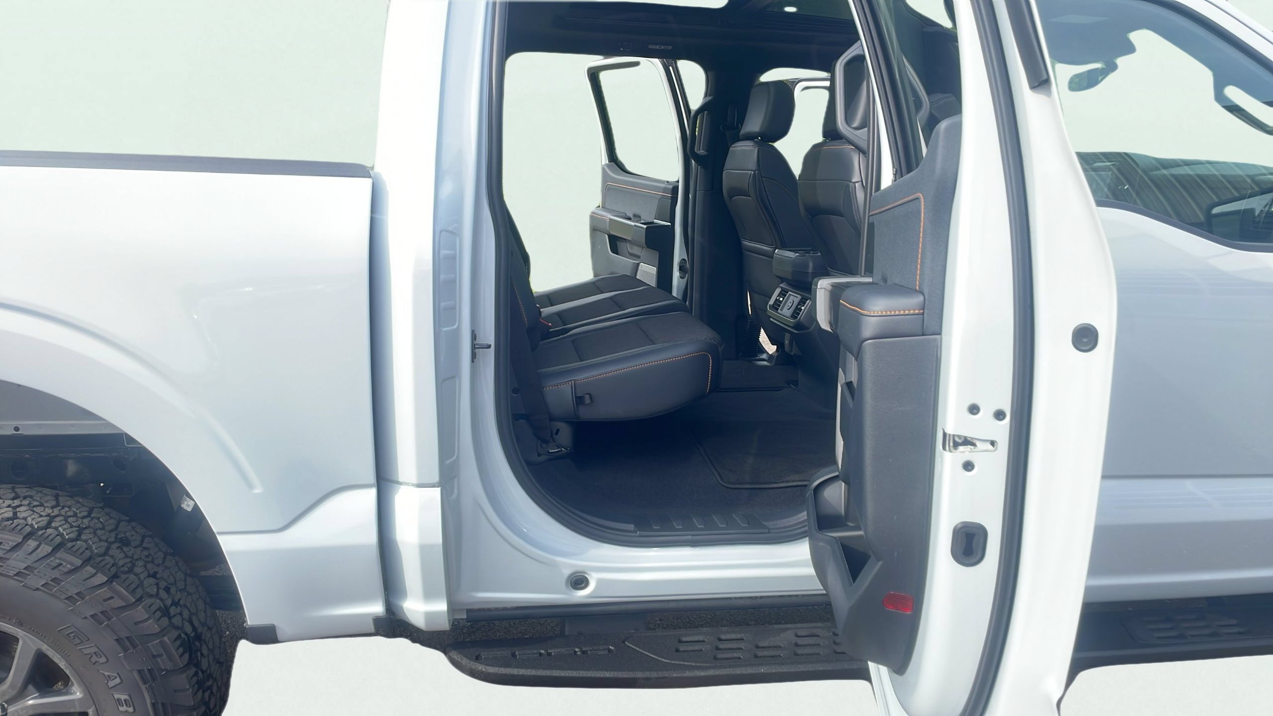 Certified 2025 Ford F150 Tremor AWD/4WD image 16
