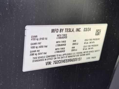 Used 2024 Tesla Cybertruck Cyberbeast AWD/4WD image 35