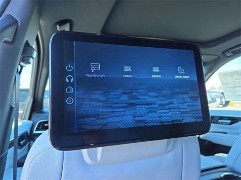 New 2026 Chevrolet Tahoe Premier image 13