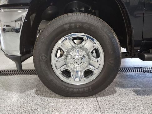 New 2026 RAM 2500 Tradesman AWD/4WD image 16