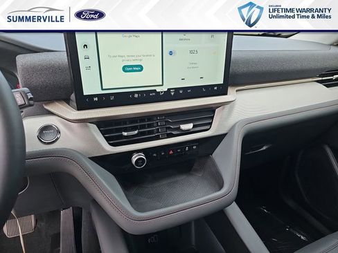 New 2026 Ford Explorer Active RWD image 24