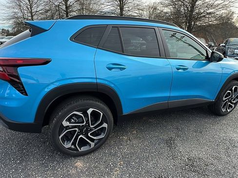 New 2026 Chevrolet Trax RS w/ Sunroof Package image 5