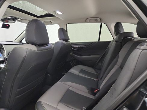 Certified 2025 Subaru Outback Onyx Edition image 31