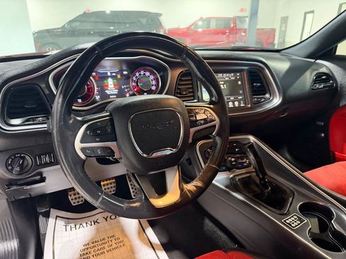 Used 2015 Dodge Challenger R/T Plus RWD image 20
