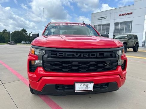 Used 2022 Chevrolet Silverado 1500 Custom w/ LPO, Dark Essentials Package RWD image 2