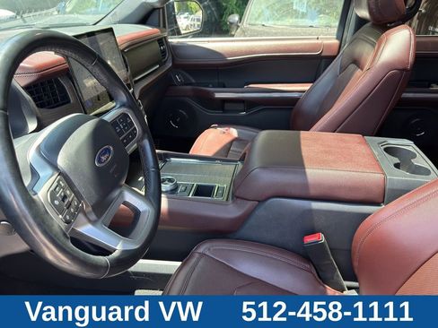 Used 2024 Ford Expedition Max Limited RWD image 12