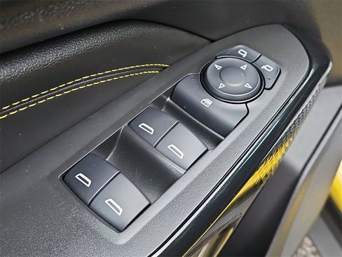 Certified 2025 Chevrolet Trax ACTIV w/ Sunroof Package image 26