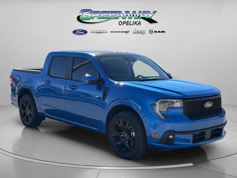 Used 2025 Ford Maverick Lobo image 1