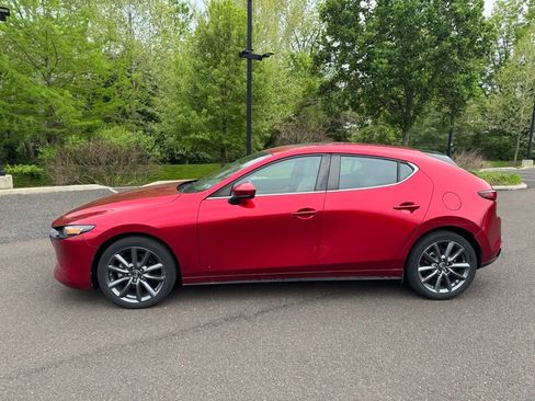 Used 2021 MAZDA MAZDA3 s AWD/4WD image 2