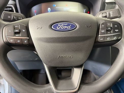 Used 2025 Ford Maverick XLT w/ Equipment Group 302A AWD/4WD image 16
