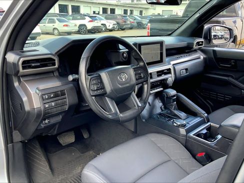 Used 2024 Toyota Tacoma SR5 image 17