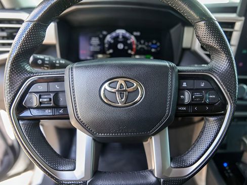 Used 2023 Toyota Tundra Limited w/ Power Package image 15