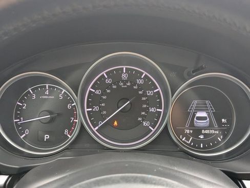 Used 2018 MAZDA CX-5 Touring image 11