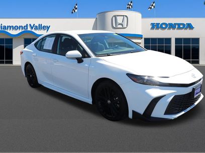 Used 2025 Toyota Camry SE