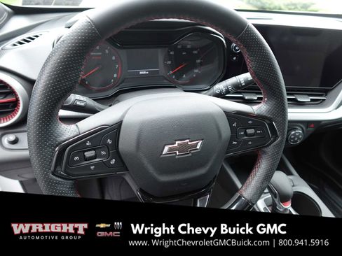 Used 2024 Chevrolet Trax RS w/ Driver Confidence Package image 13