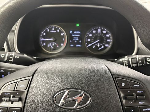Used 2021 Hyundai Tucson SE AWD/4WD image 28