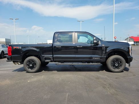New 2026 Ford F250 XL w/ STX Appearance Package AWD/4WD image 3