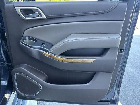 Used 2017 GMC Yukon XL Denali w/ Open Road Package image 26