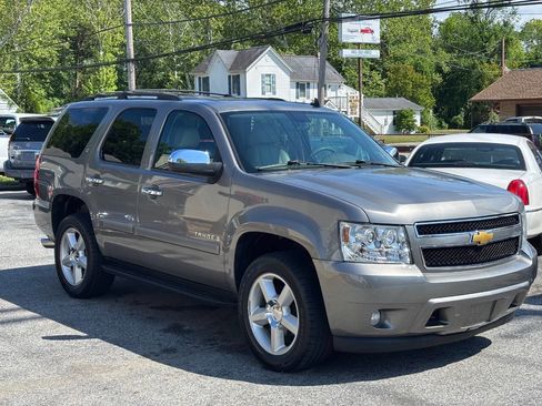Used 2008 Chevrolet Tahoe LT w/ LT Preferred Equipment Group AWD/4WD image 3