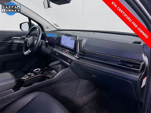 Certified 2025 Kia Sportage SX Prestige image 32