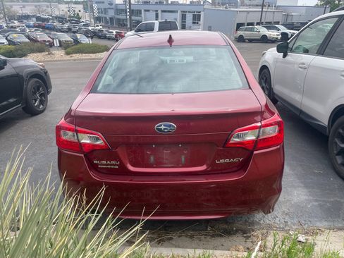 Used 2016 Subaru Legacy 2.5i Premium AWD/4WD image 4