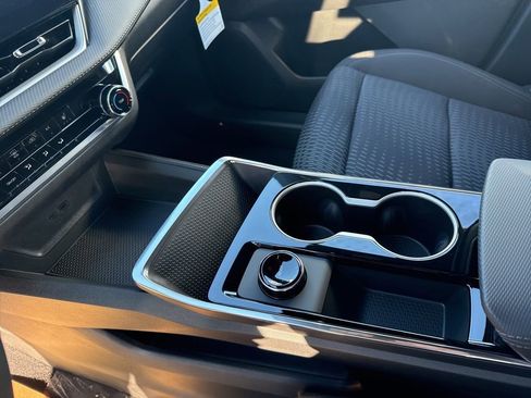 New 2026 Chevrolet Equinox LT w/ Safety and Technology Package image 28