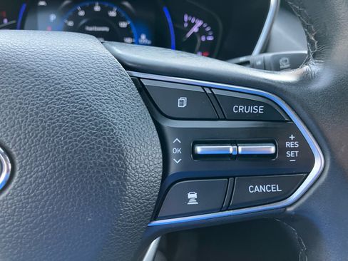 Used 2019 Hyundai Santa Fe Limited AWD/4WD image 23