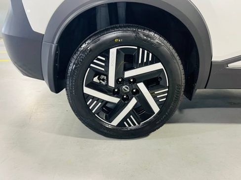 New 2026 Nissan Kicks SV FWD image 10