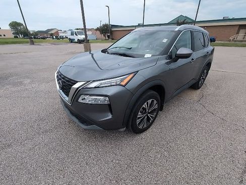 Used 2023 Nissan Rogue SV w/ SV Premium B Package FWD image 14