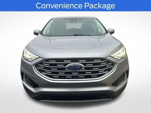 Certified 2022 Ford Edge SEL w/ Convenience Package image 2