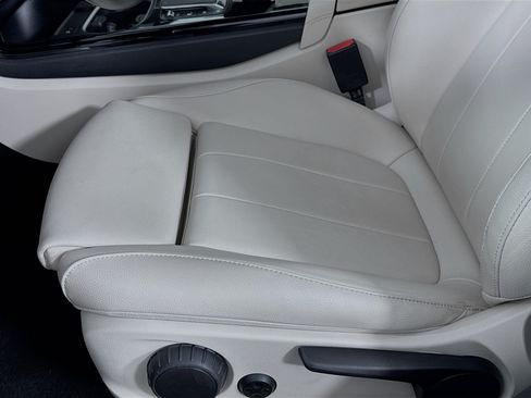 Used 2022 Mercedes-Benz A 220 4MATIC image 19