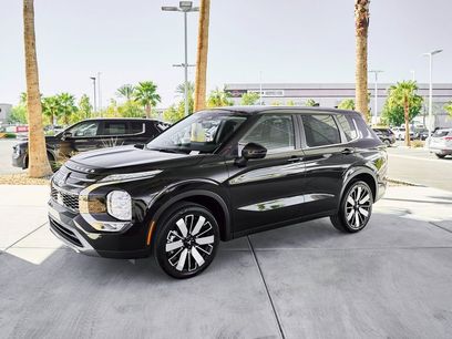 New 2026 Mitsubishi Outlander SE