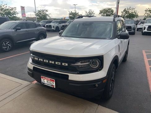 Used 2023 Ford Bronco Sport Outer Banks AWD/4WD image 2