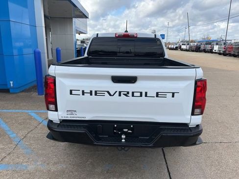 Used 2023 Chevrolet Colorado W/T w/ WT Convenience Package II image 4