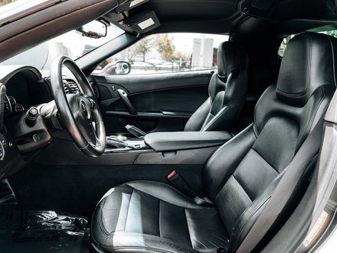 Used 2013 Chevrolet Corvette Grand Sport RWD image 19