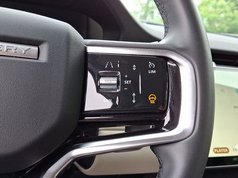 Certified 2024 Land Rover Discovery Sport S image 22