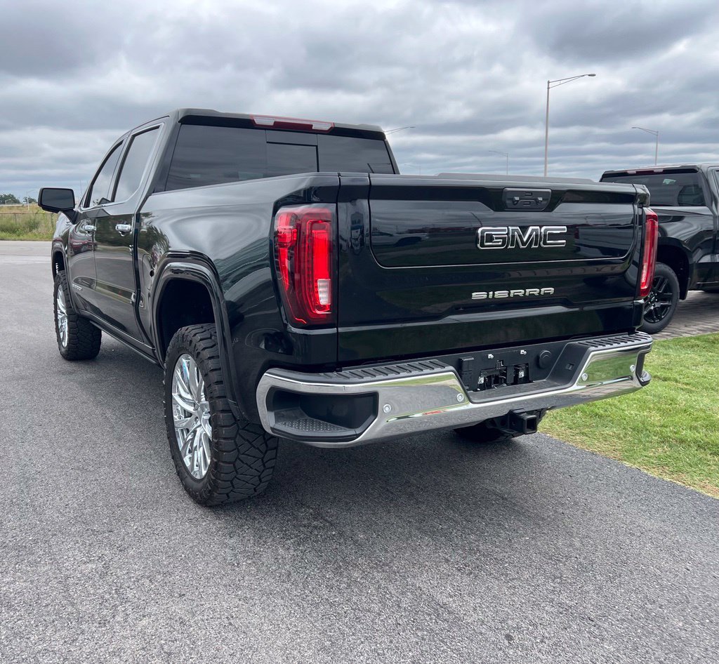 Used 2026 GMC Sierra 1500 SLT w/ SLT Premium Plus Package AWD/4WD image 6