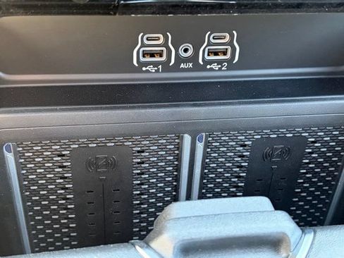 New 2026 RAM 2500 Laramie AWD/4WD image 22