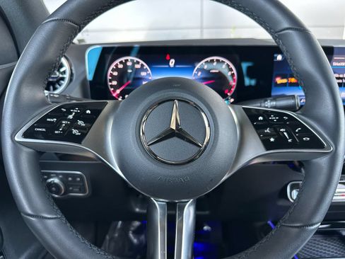 Certified 2026 Mercedes-Benz GLA 250 4MATIC image 25