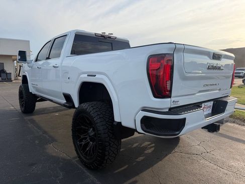 Used 2020 GMC Sierra 3500 Denali w/ Denali Ultimate Package AWD/4WD image 12