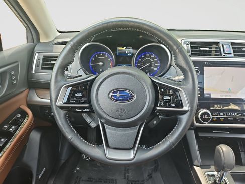 Used 2019 Subaru Outback 3.6R Touring AWD/4WD image 42