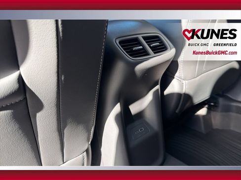 New 2026 Buick Envision Preferred AWD/4WD image 36