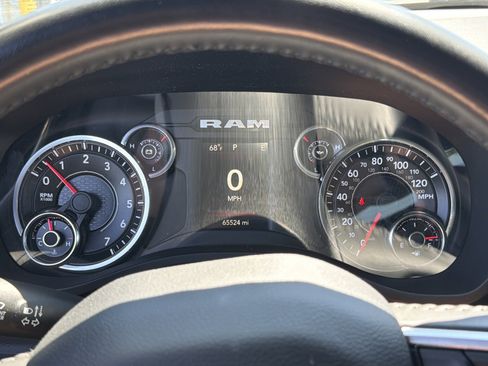 Used 2021 RAM 1500 Big Horn RWD image 21