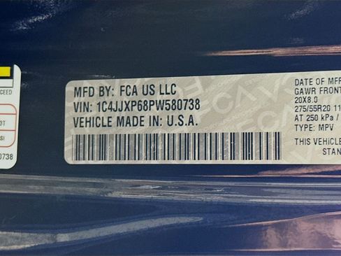 Used 2023 Jeep Wrangler Unlimited Sahara w/ Cold Weather Group image 37