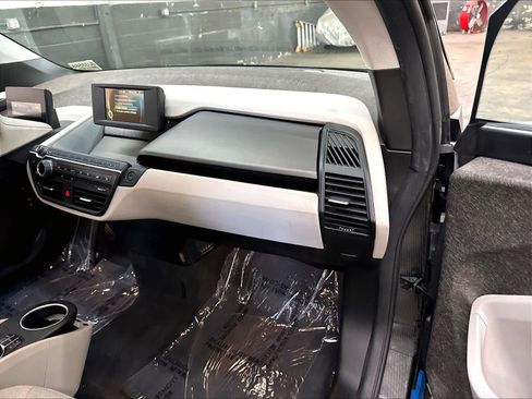 Used 2018 BMW i3 RWD image 18