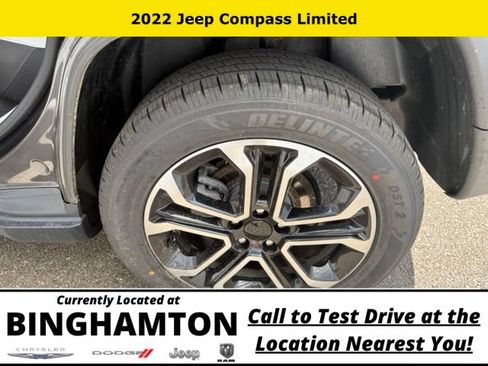 Used 2022 Jeep Compass Limited AWD/4WD image 16